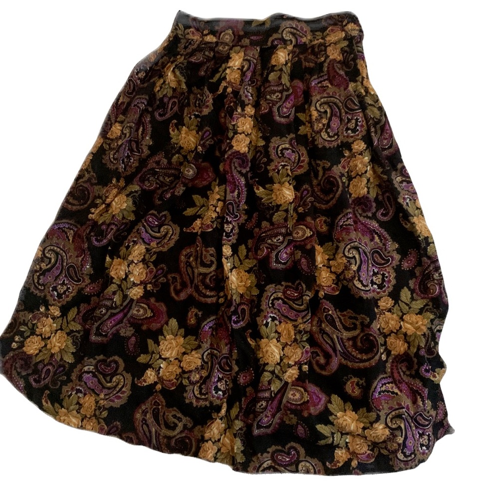 Vintage Pinnacle Midi Skirt with Pockets